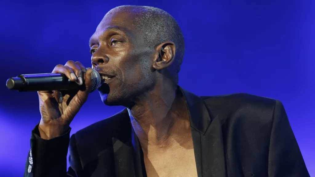 Faithless 獻上致敬專輯並在布萊頓舉行音樂會向 Maxi Jazz 致敬