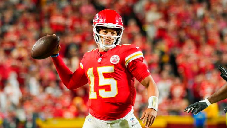 Patrick Mahomes 成績對戰海盜隊：明星四分衛助酋長隊保持完美，實現本賽季首場無拋截比賽